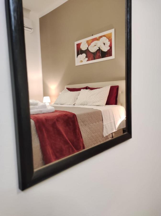 Apartament 111