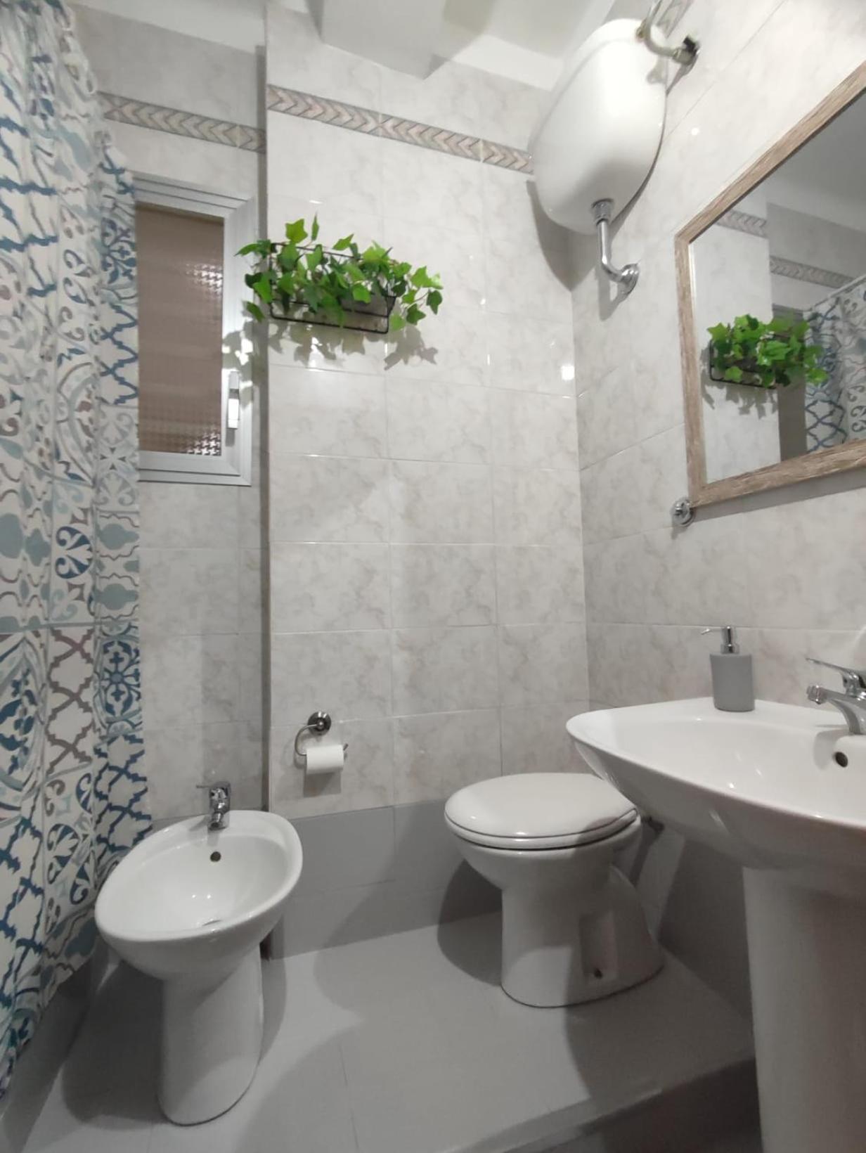 Apartament 111 *