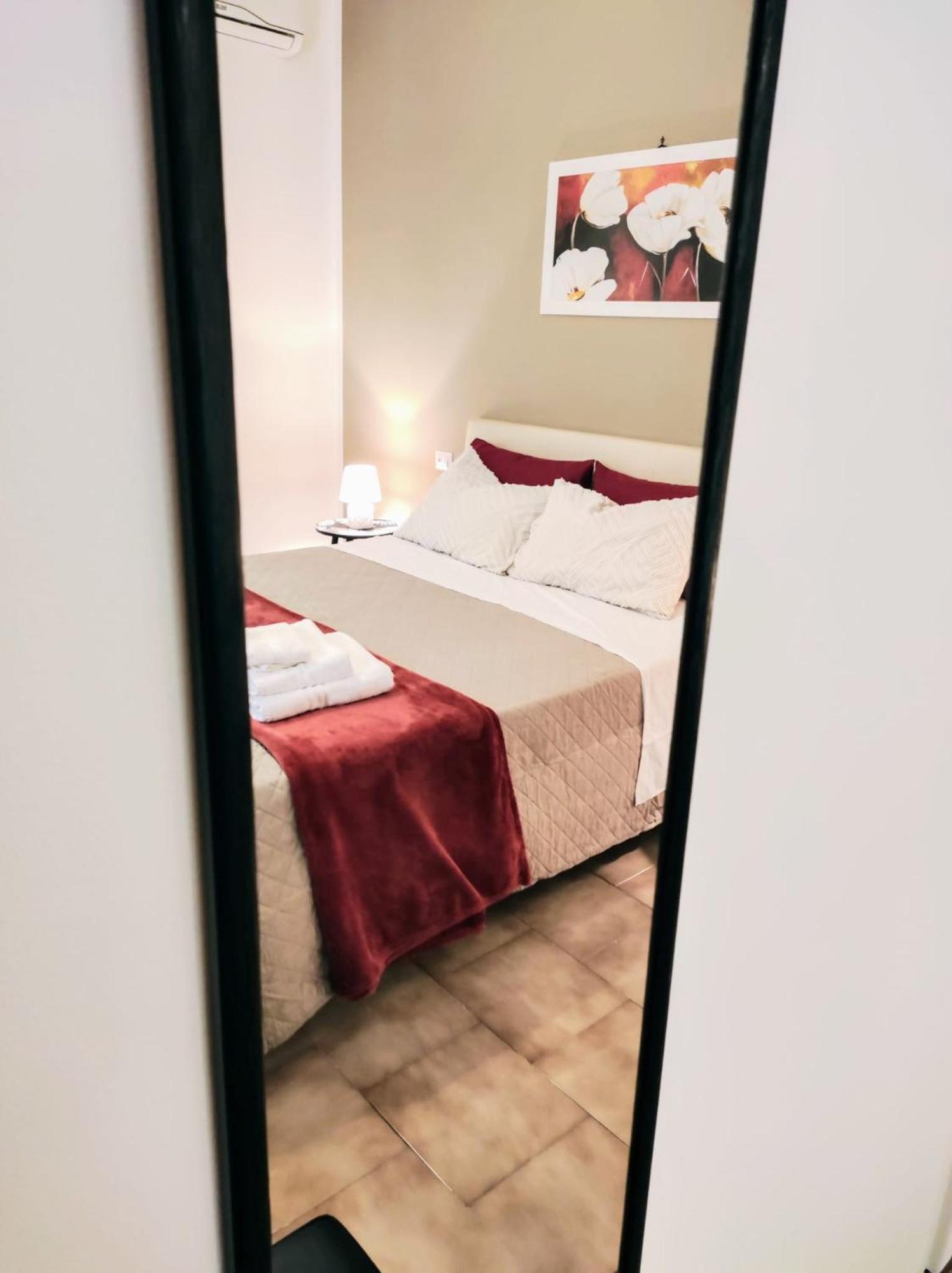 111 Apartament *